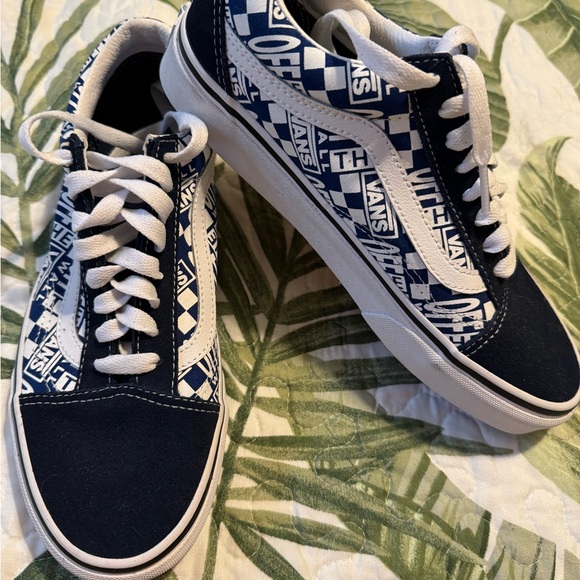 Vans Shoes - Vans Navy and White Graphic Sneakers